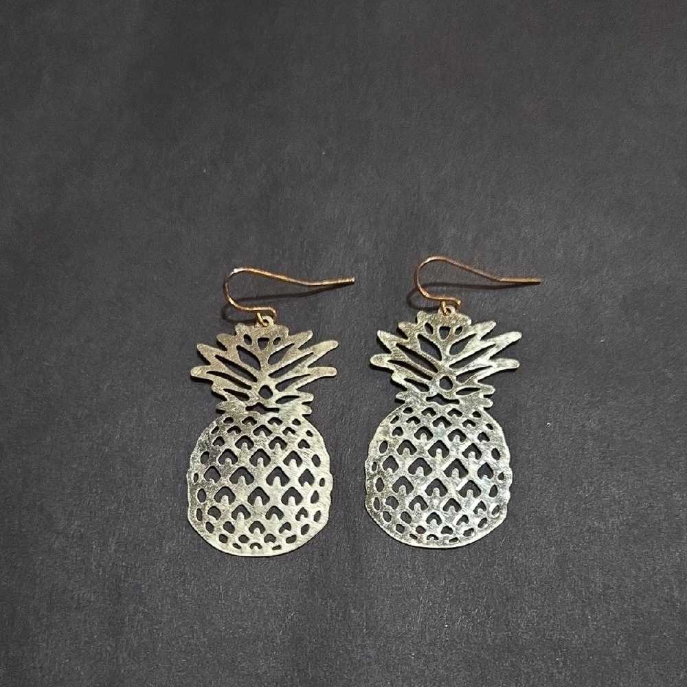 LOWEST PRICE-Gold Pineapple Earrings